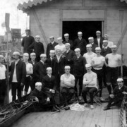 Schwimmendes Bootshaus um 1908